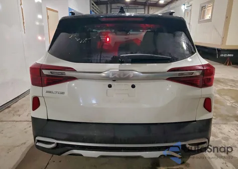 2023 Kia Seltos S из США, поврежденный, VIN KNDEUCAA9P7420053